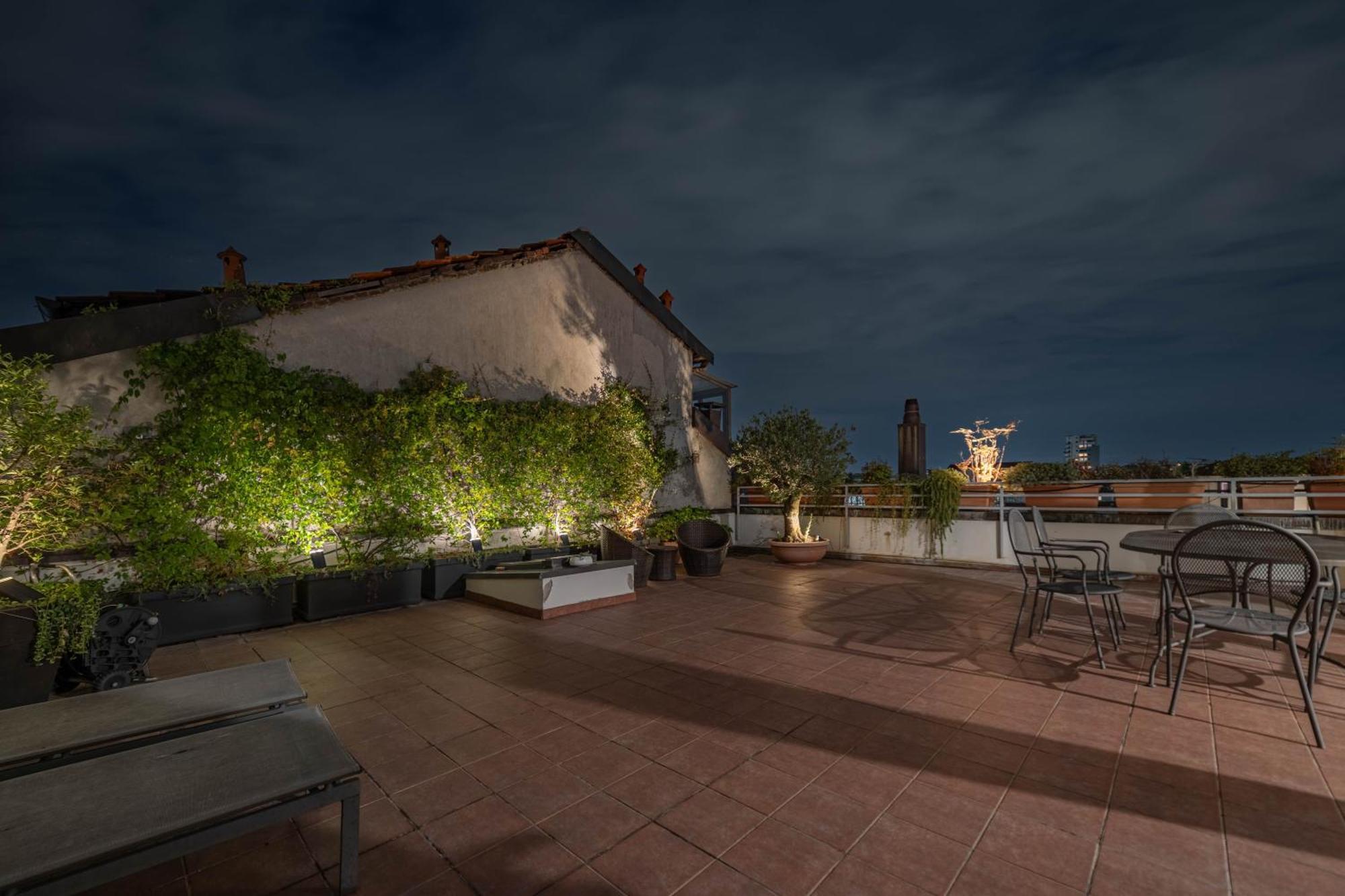 Appartamento 10' Navigli, Penthouse With Panoramic View *